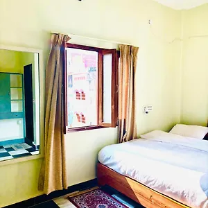 Narayana's Haveli , Varanasi India